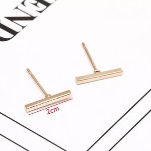 NEW Women’s Earrings Jewelry Gift